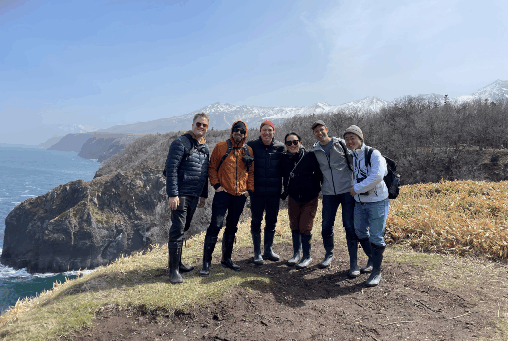 Equipe de pesquisa de referências da Sucker Punch para Ghost of Yōtei.