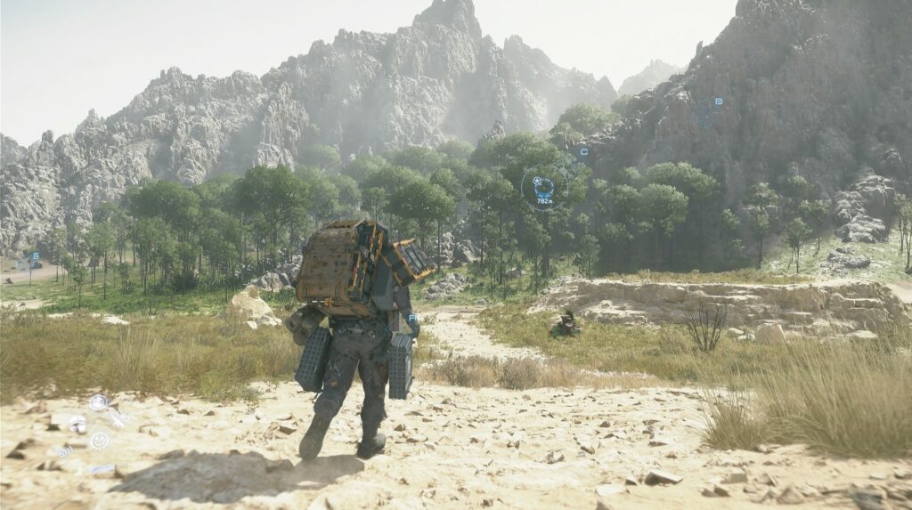 Sam caminhando pelo México em Death Stranding 2